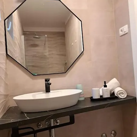 76 - Modern With On-site Private Parking