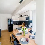 76 - Modern With On-site Private Parking Апартаменты Сплит